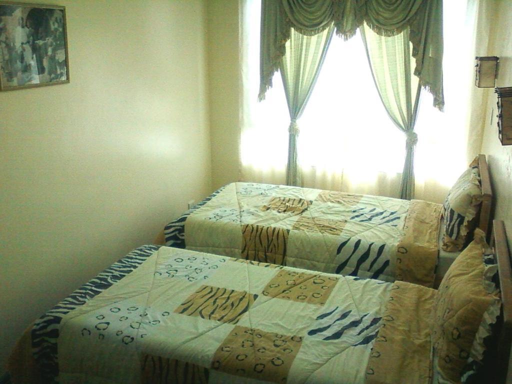 Oyo 765 Ibay Zion Hotel Baguio City Chambre photo