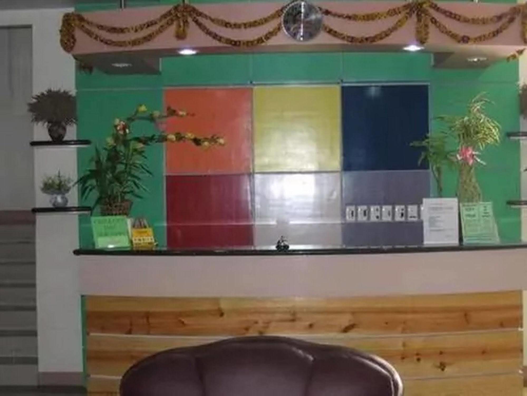 Oyo 765 Ibay Zion Hotel Baguio City Extérieur photo